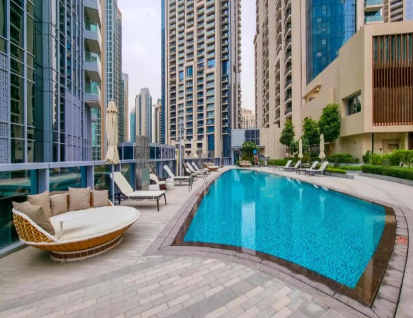 Stunning 2Br Burj Khalifa & Fountain View High Flr Apartment Dubai