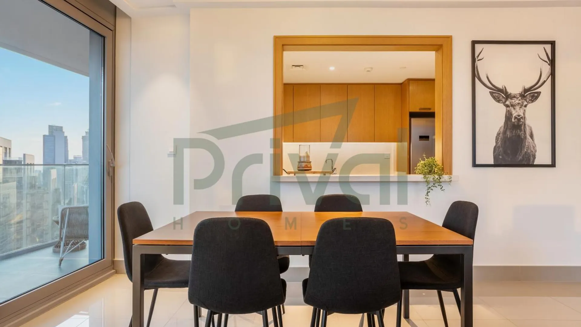 Stunning 2Br Burj Khalifa & Fountain View High Flr Apartment Dubai